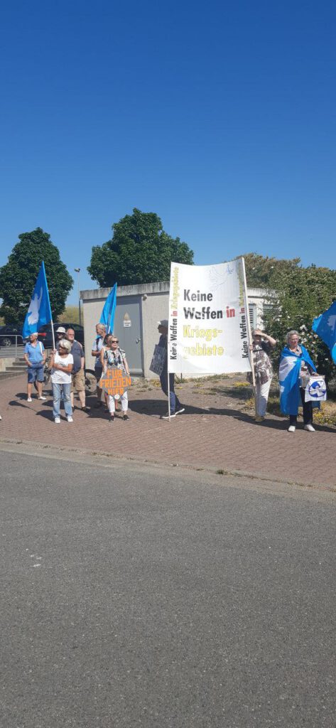 Mahnwache in Trollenhagen am 12.6.2023