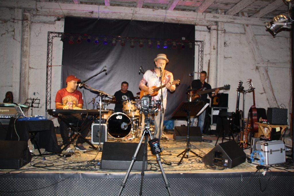 21. Festival "Musik statt Krieg" 9.9.2923 im "Vier Winde Hof" in Plath